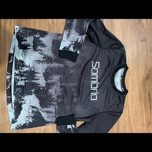 Sombrio Womens long sleeve mountain bike jersey sz. Med.